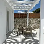 Sofos Mykonos Aparthotel 4*