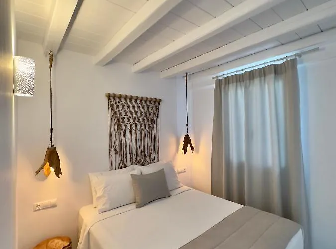 Sofos Mykonos Apartahotel 4*