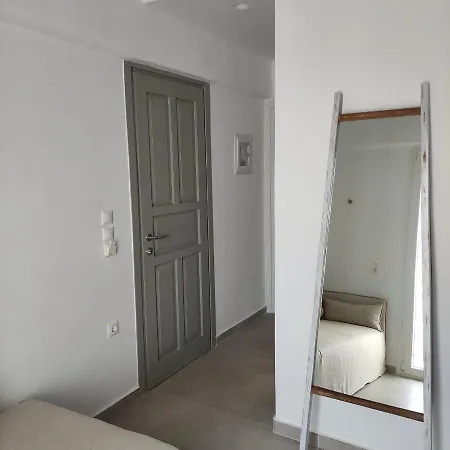 Sofos Mykonos Aparthotel