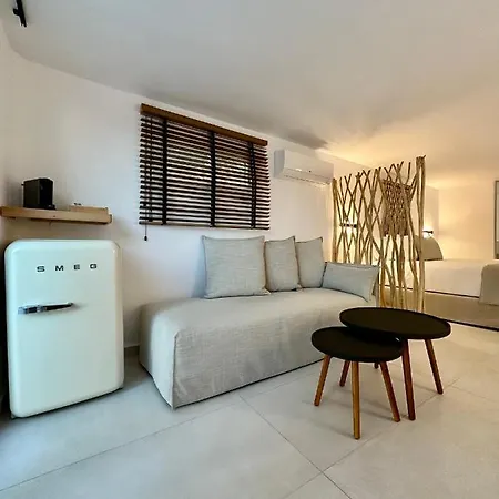 Sofos Mykonos Apartahotel 4*